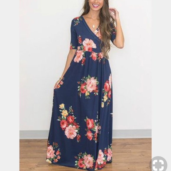 Navy floral dress - Picture 5 of 5